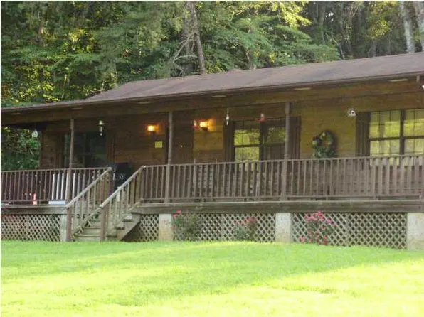 88 E Coleman Rd, Soddy Daisy, TN 37379