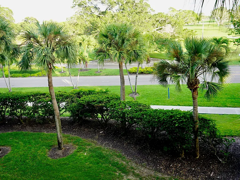 1085 Gulf Of Mexico Dr #203 — Photo 42