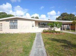 865 NW 170th Ter, Miami Gardens, FL 33169