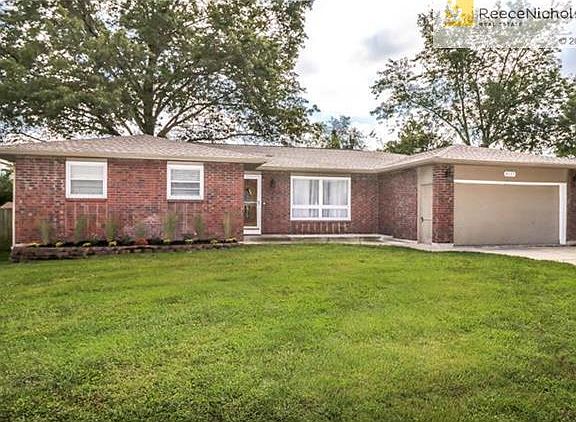 2nd image of 8117 Greeley Ave