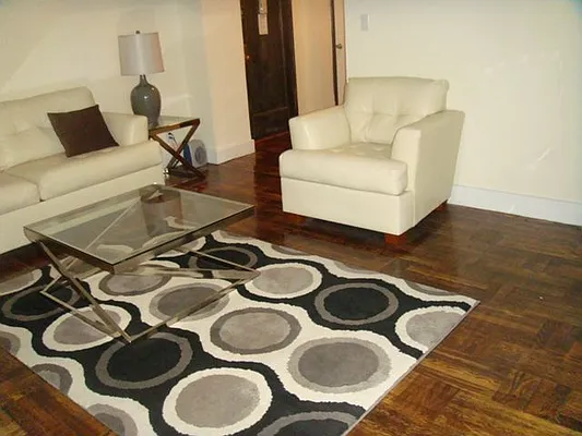 Rented by Luxury Property Group | media 12