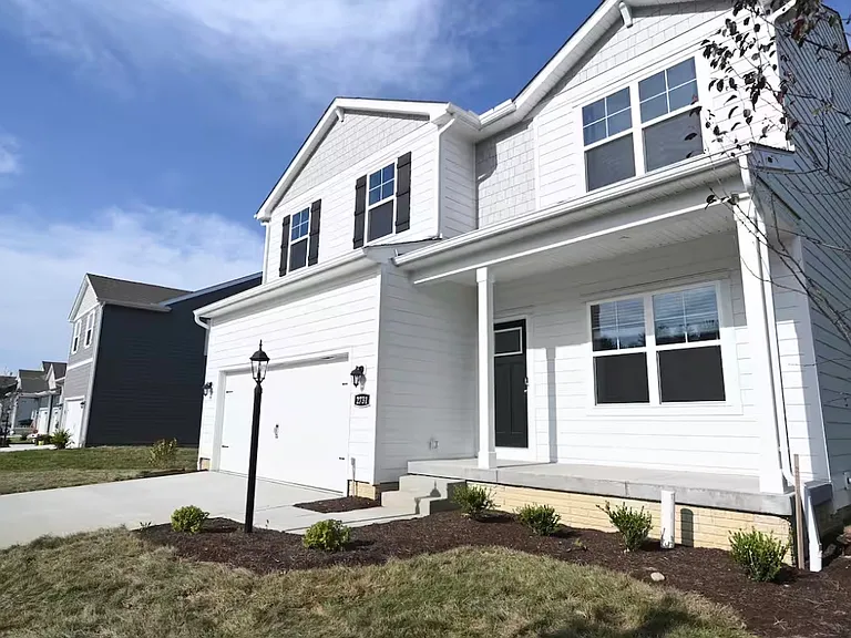 2731 Bellgrove Pl — Photo 2