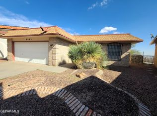 6609 Ridge Top Dr, El Paso, TX 79904