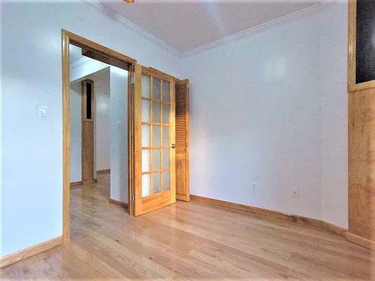 Rented by Green Home NY Realty LLC | media 6