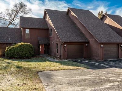 5055 Woodlake Dr, Loves Park, IL, 61111