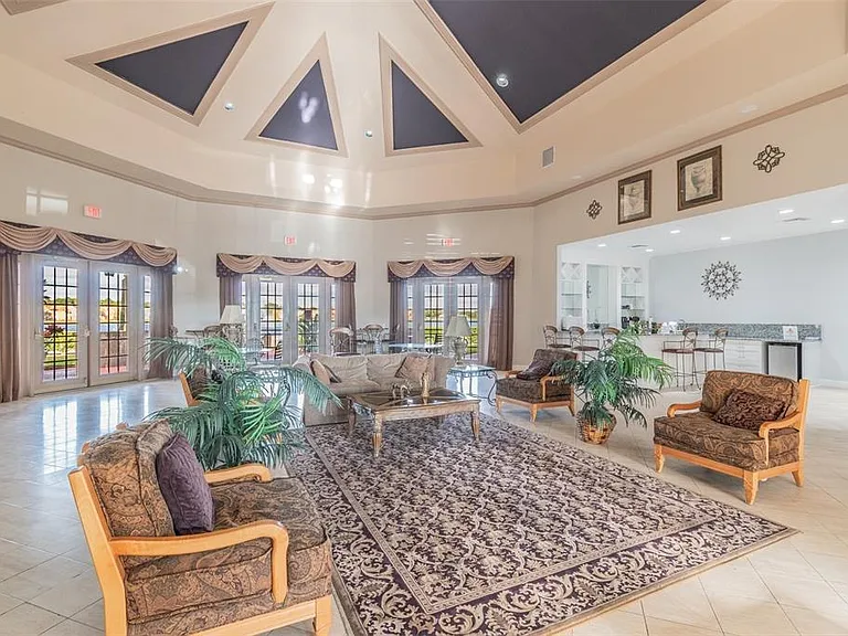 10462 White Lake Ct — Photo 32