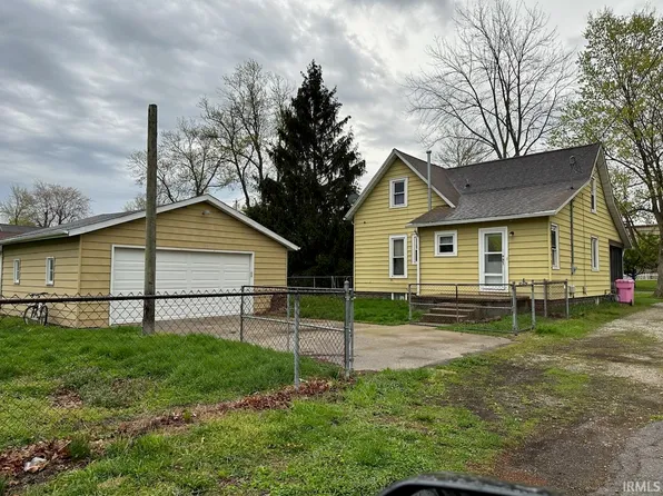 756 W Market St, Warsaw, IN 46580