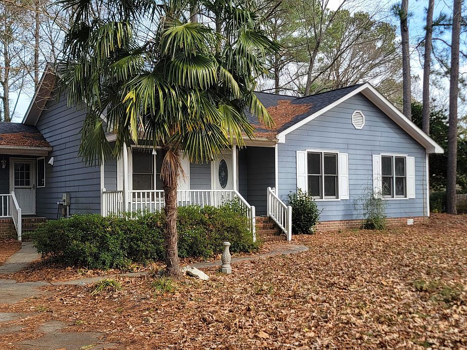 1st image of 1372 Huckleberry Lane