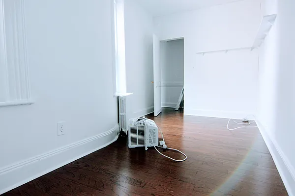 Rented by Voro New York | media 19