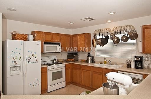 4th image of 7700 Prosperity River Ave