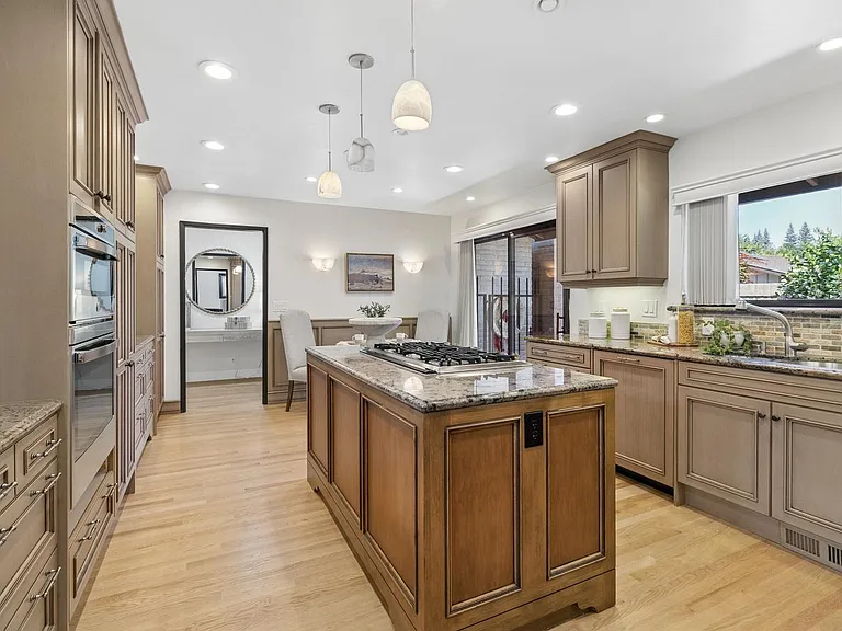 2800 Calle Vista Way — Photo 13