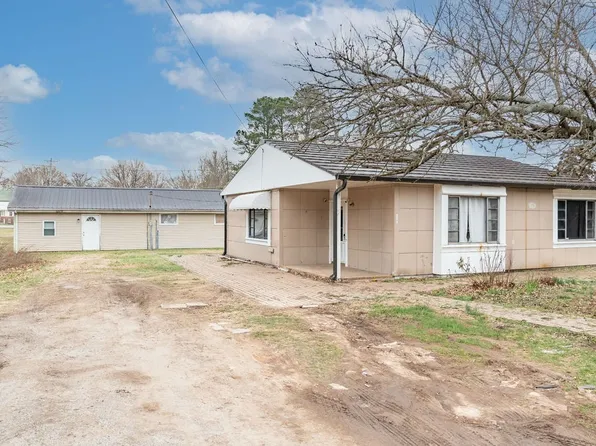 439 W Park St, Guthrie, KY 42234