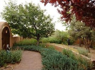 2691 Via Caballero Del Nort, Santa Fe, NM 87505