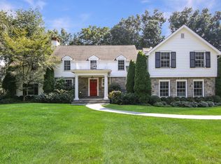 4 Martin Rd, Rye, NY 10580