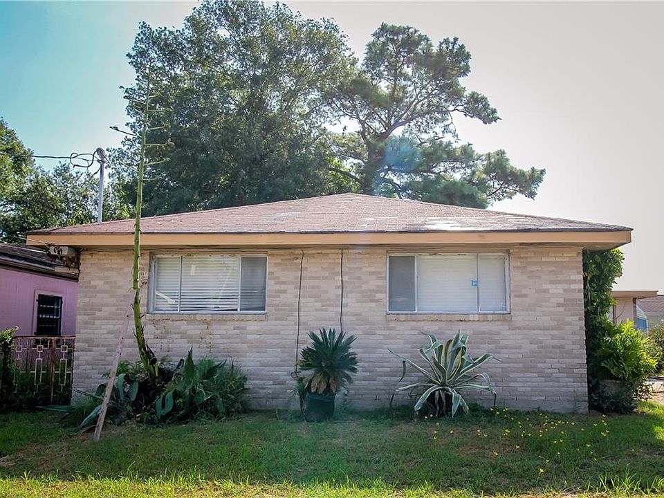 1st image of 4949 Maid Marion Dr