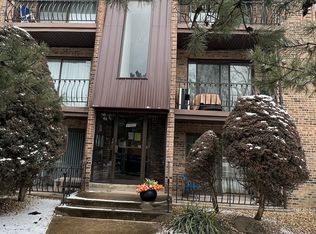 3002 Bernice Rd APT 201, Lansing, IL