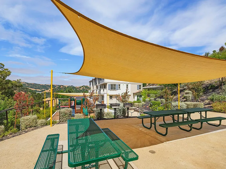 296 Laurel Knoll Dr — Photo 20