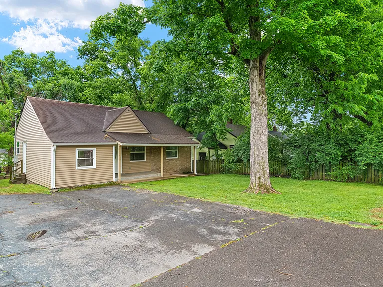 1425 Stainback Ave — Photo 13