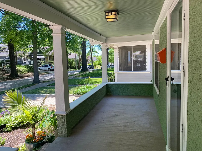 4624 Fairmount Ave — Photo 3