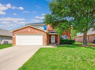 512 Darlene Trl, Euless, TX 76039