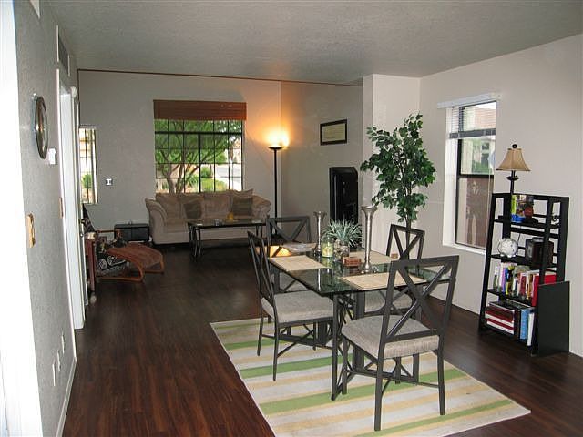 OPEN FAMILY ROOM
