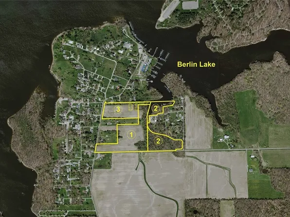 Hartzell Rd, North Benton, OH 44449