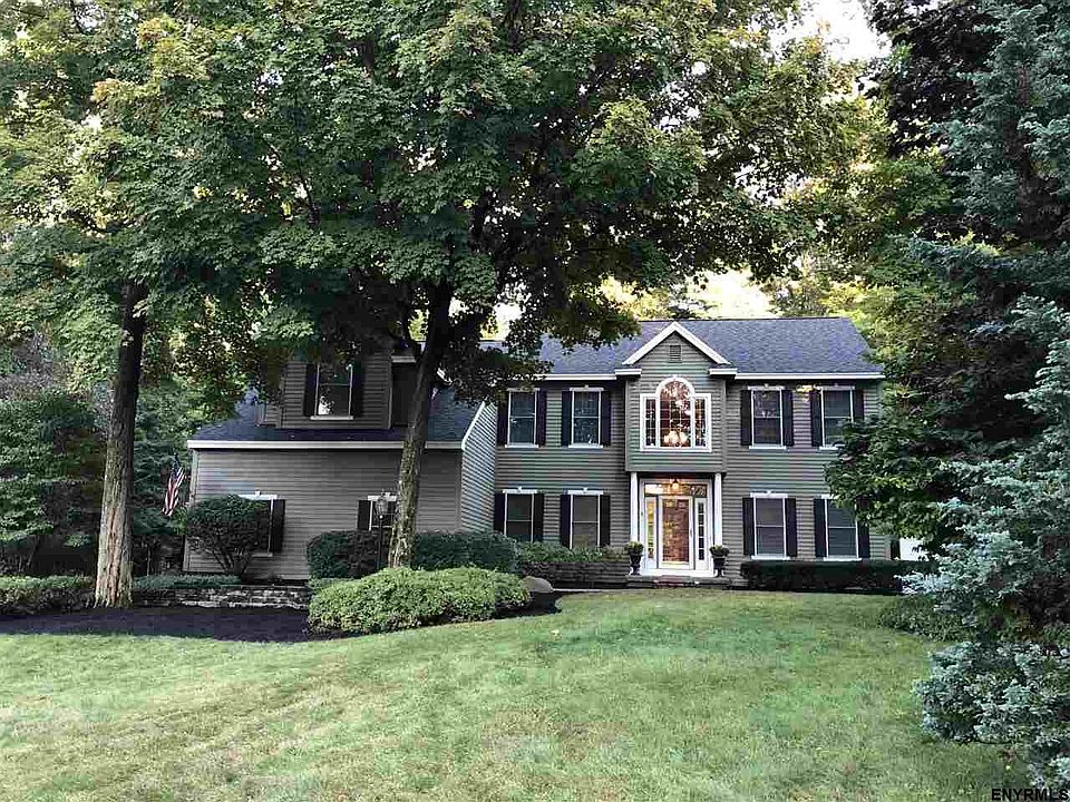 1st image of 5 Lancashire Ct