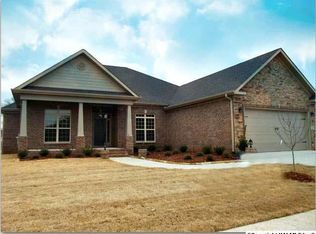 5 Nutcracker Ln, Huntsville, AL 35824