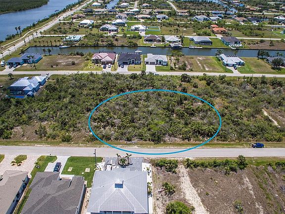 4th image of 15435 MARGO CIRCLE