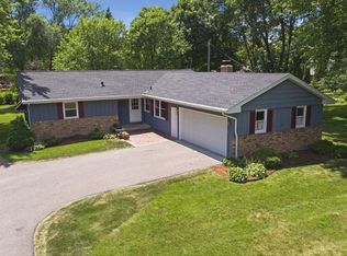 10815 40th Ave N, Plymouth, MN 55441