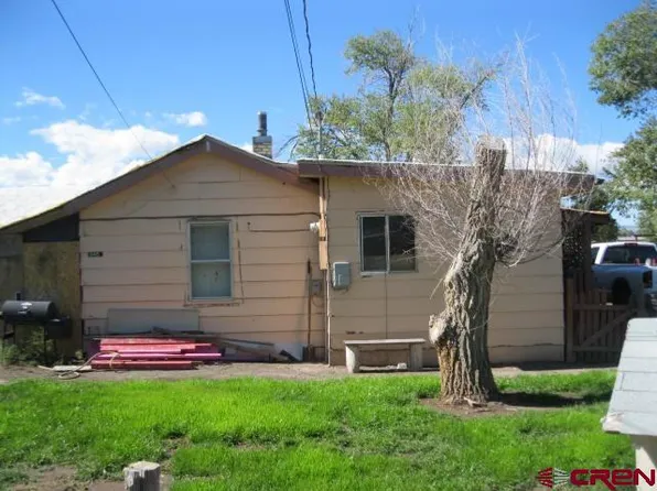 945 N Selig Avenue, Montrose, CO 81401
