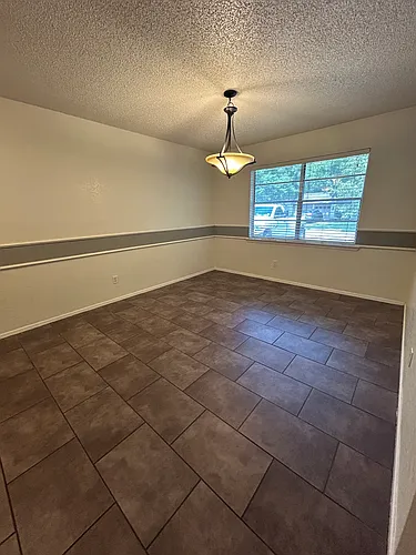 401 Lena Ln Photo 1