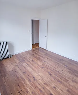 Rented by New York Residence | media 16