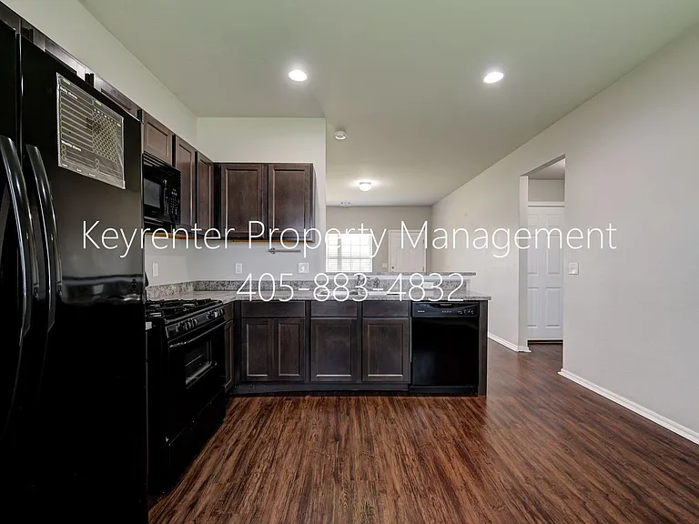 3533 SE 94th St — Photo 21