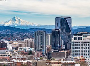 550 SW 10th Ave Unit 2408, Portland, OR