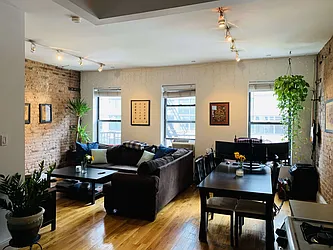 Rented by United American Land