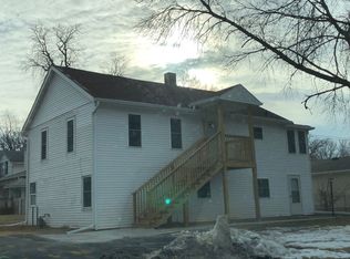 910 33rd Ave, Rock Island, IL 61201