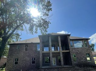 5044 S Nettleton Ave, Springfield, MO 65810