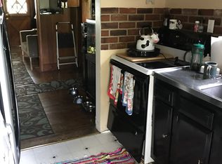 925 Levengood Rd, Pottstown, PA 19464