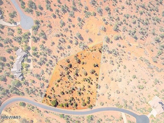 2nd image of 25 Russet Ridge Pl