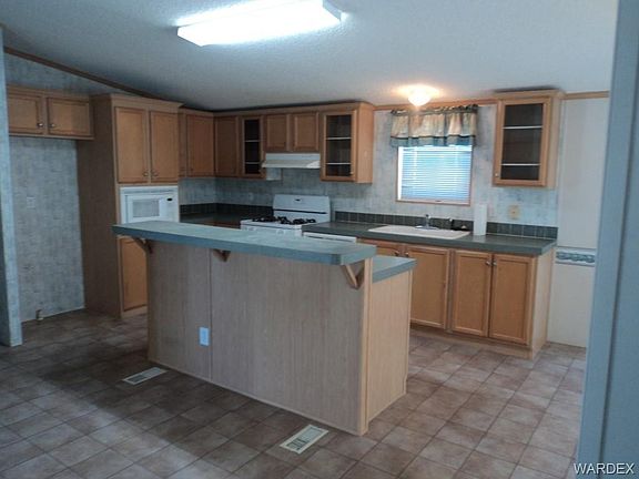 2nd image of 7525 W Chino Dr