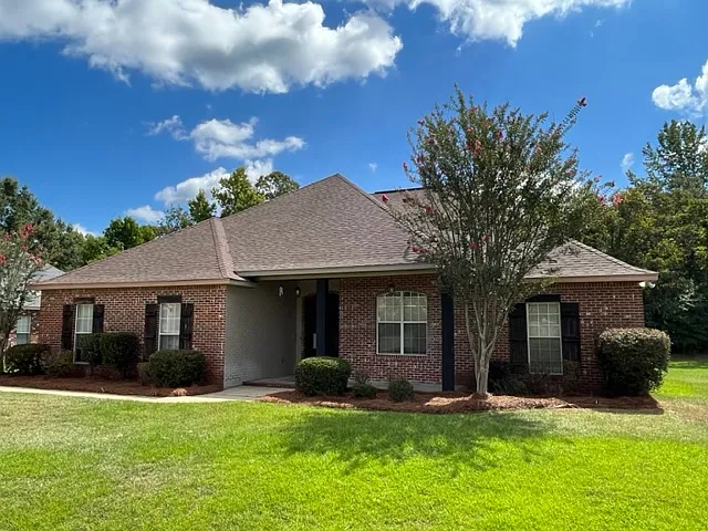 22 Sunline Dr — Photo 1