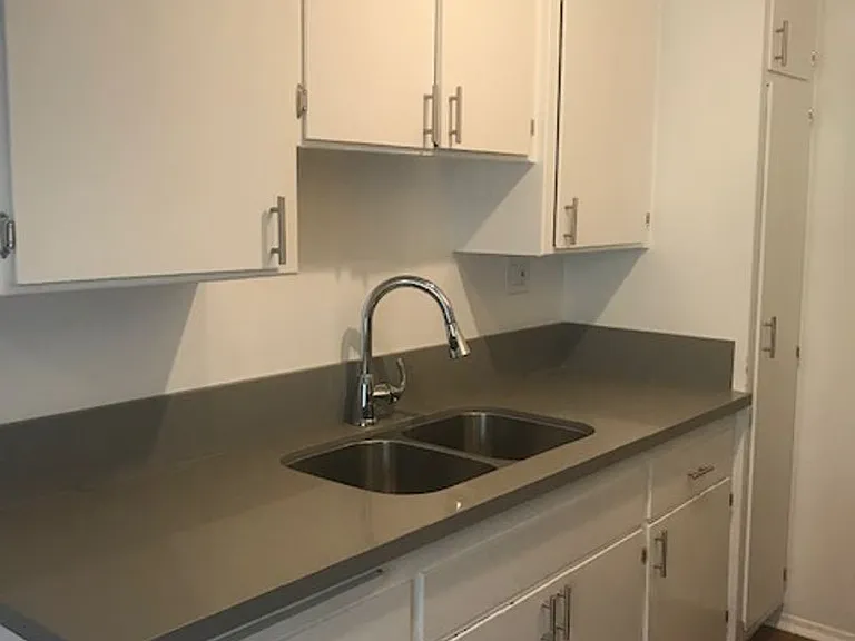12541 Pacific Ave — Photo 5