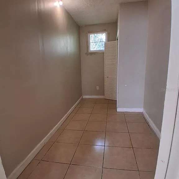 1703 McCarthy Ave — Photo 8