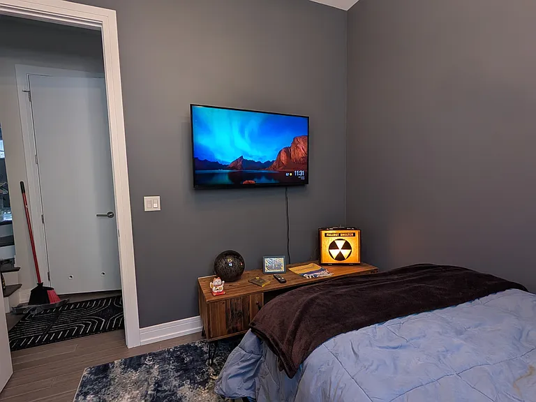 TV with Chromcast
