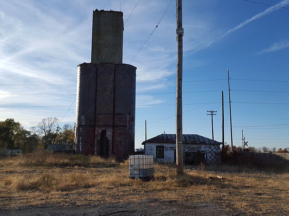 4th image of 3856 County Road 51