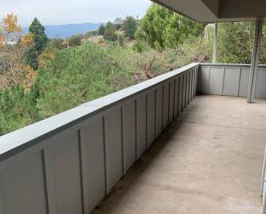 1st image of 8 Davis Dr APT B