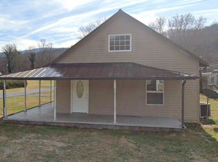 607 Jackson St, Unicoi, TN 37692
