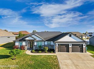 5715 Kingfisher Dr, Ashland, MO 65010
