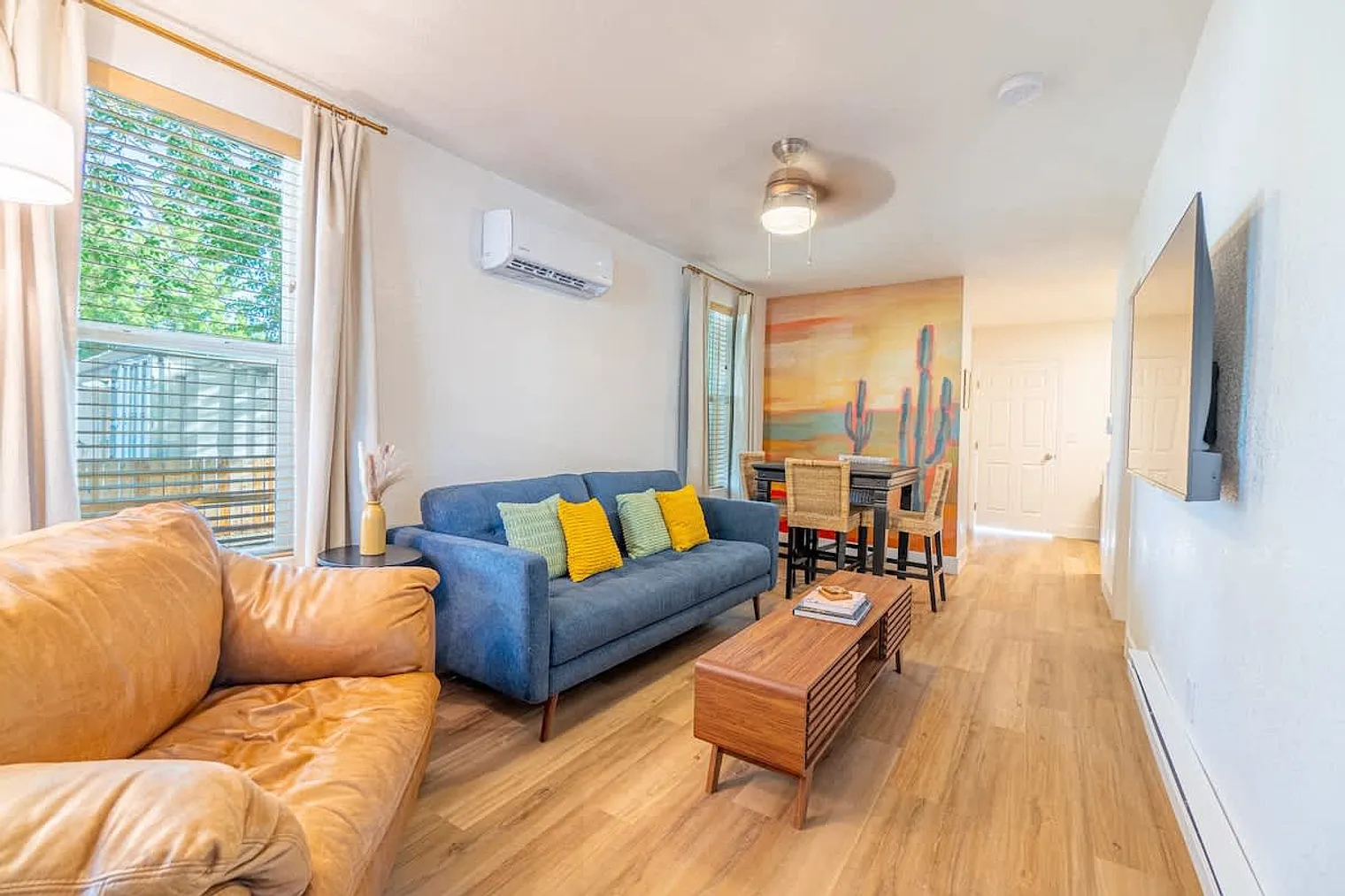2 bed, 1.0 bath, 1194 sqft, $4,627 — Photo 1